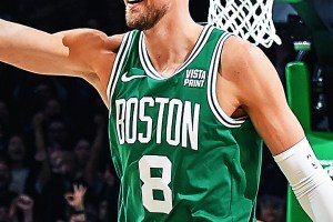 Pritchard e Porzingis sugli scudi, Boston resiste al ritorno di Sacramento