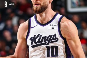 Nets inguardabili, Sabonis dominante: larga vittoria Kings