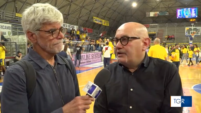 Parole durissime per il presidente della Givova Scafati, Nello Longobardi, dopo il ko di domenica in casa con la Dinamo Sassari