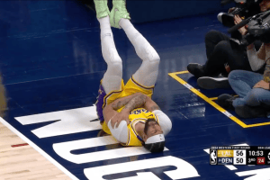 Los Angeles Lakers, il momento dell’infortunio di Anthony Davis