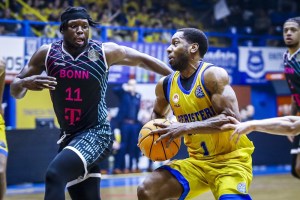 BCL: Joe Ragland guida il Peristeri a un netto successo su Bonn in gara 2 dei quarti di finale