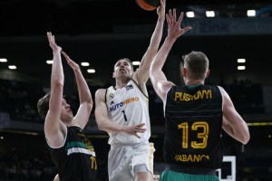 I blancos tornano in vetta. Cadono Barça e Valencia, Baskonia condanna Palencia alla retrocessione