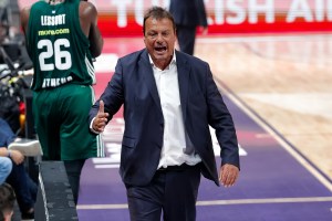 Olympiacos-Panathinaikos: Ataman against Bartzokas after the game