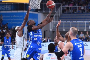 La Germani Brescia chiude la regular season con un bel brindisi. E’ terza