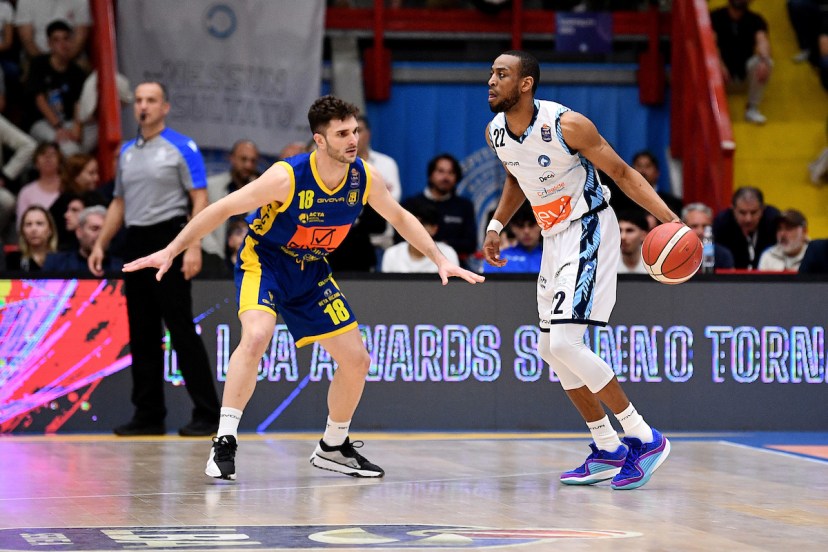 Markel Brown trieste