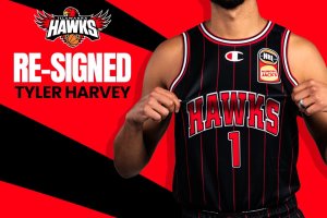 Illawarra Hawks re-sign Tyler Harvey