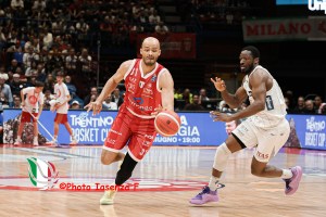 “Un’altra Milano” titola la Gazzetta dello Sport