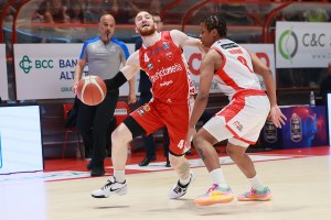 Varese saluta con un sorriso, Pistoia già con la testa ai playoff