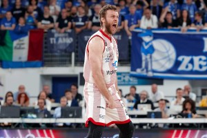 Nicolò Melli, ecco il saluto social ai tifosi del Fenerbahce