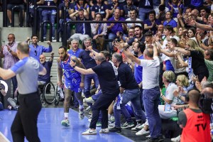Nutribullet Treviso, fischietti e lancio di acqua. Arriva l’ammenda