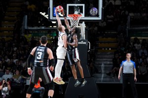 Terzo quarto sontuoso, la Virtus si porta avanti 1-0 nella serie