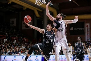 LBA Playoffs 2024, Virtus Bologna – Derthona Tortona | Ecco quando si giocherà Gara 5
