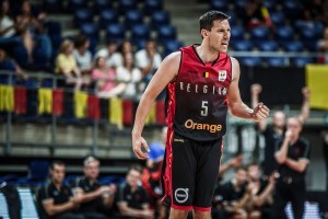 Sam Van Rossom announces retirement