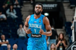 Lituania vincente sulla Slovenia. In campo anche Josh Nebo