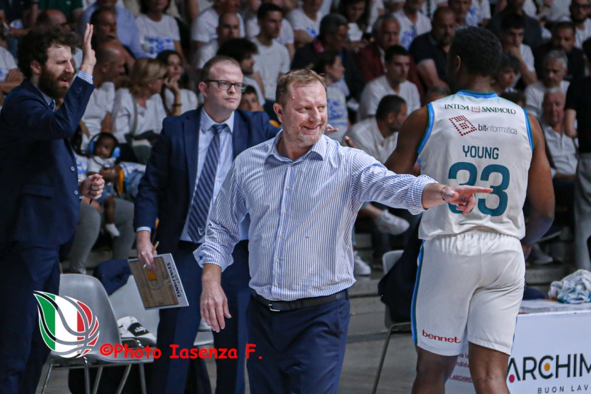 A2 finale play off Acqua S. Bernardo Cantù - Pallacanestro Trieste Demis Cagnardi