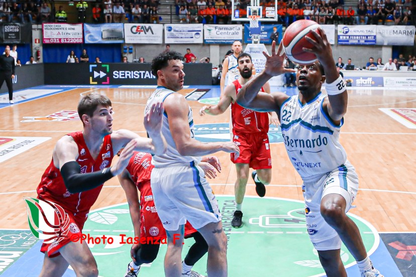 A2 finale play off Acqua S. Bernardo Cantù - Pallacanestro Trieste Anthony Hickey