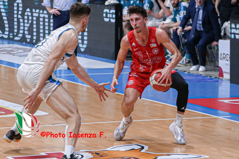 A2 finale play off Acqua S. Bernardo Cantù - Pallacanestro Trieste Ruzzier