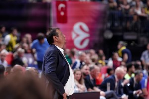 Clinic Internazionale CNA. Anche Ergin Ataman a Bologna il 29 e 30 giugno