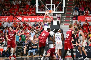 Vince ancora l’Unicaja e serie che torna a Malaga