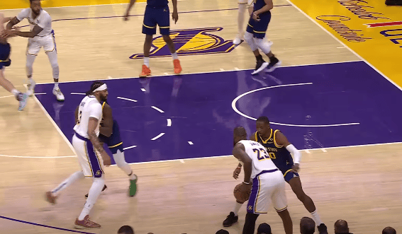 lebron james contratto