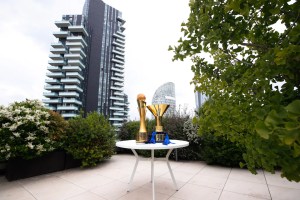 Il Trofeo della LBA nella sede dell’Inter