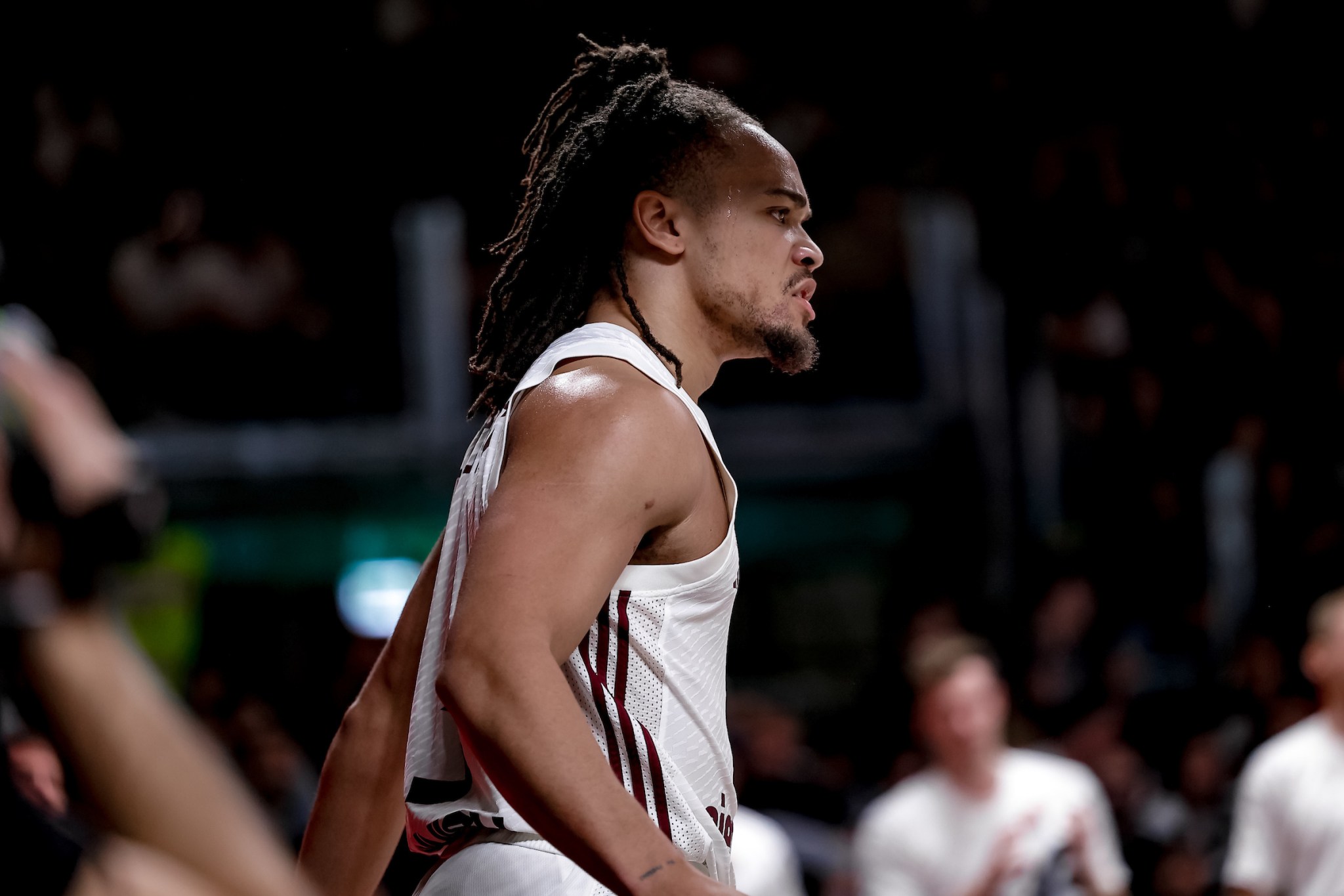 Carsen Edwards bologna