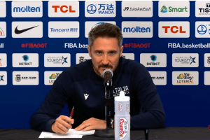 Ora è ufficiale: Gianmarco Pozzecco resta ct di Italbasket per il 2025