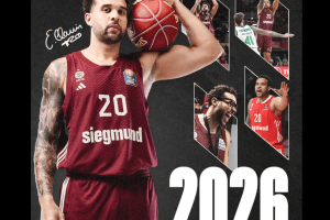 Elias Harris Extends Contract with Bayern Munich