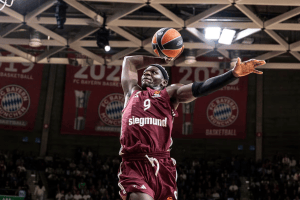 Isaac Bonga officially leaves Bayern