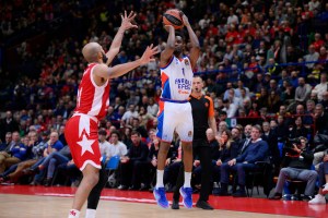 Anadolu Efes saluta Rodrigue Beaubois dopo otto stagioni