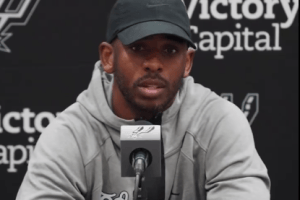 Chris Paul valuta ritorno a Suns o Clippers in free agency