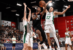 Heat, Josh Christopher firma un Two-Way Contract