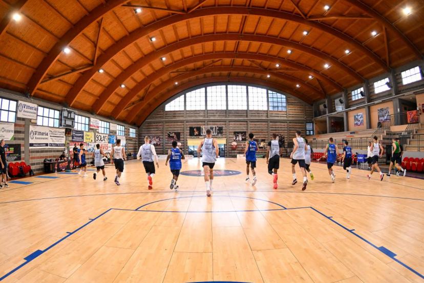 dinamo sassari ritiro