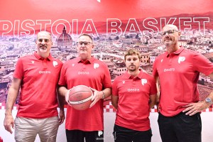 Presentato ufficialmente coach Dante Calabria e lo staff tecnico di Estra Pistoia
