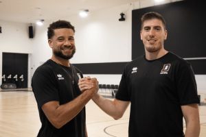 Una fascia per due. Severini e Weems co-capitani della Bertram Derthona 2024/25
