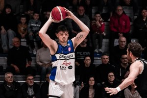 Pallacanestro Cantù, ufficiale l’accordo con Grant Basile