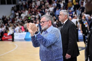 Aldo Vanoli: Passano gli anni, cambiano i giocatori e il basket. Ma la Vanoli resta