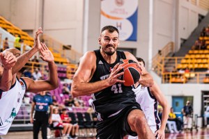 Besiktas, Ante Zizic operato: le sue condizioni dopo l’infortunio