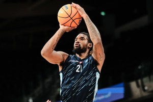 Napoli chiude terza alla Epicbet Cup, Kalev/Cramo battuto 91-67