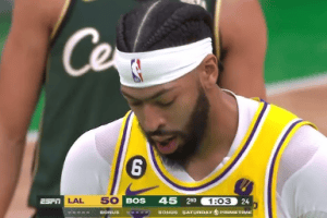 Lakers, Anthony Davis vuole giocare più spesso da secondo lungo