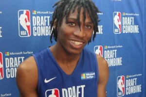 Jiangsu Dragons sign Terquavion Smith and James Thompson IV