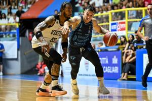 City of Cagliari, la Dinamo Sassari prevale in volata sulla Virtus Bologna