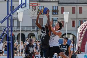 Reyer City League: pronto lo sbarco nel centro storico!