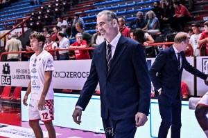L’Estra Pistoia sfida Varese, coach Calabria: “Dovremo essere bravi a rallentare il loro ritmo”