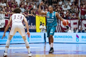 Pallacanestro Cantù, che botta: si ferma Tyrus McGee