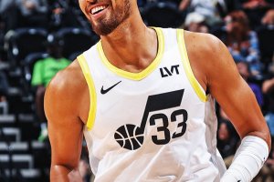 I Jazz battono i Breakers con 19 di Juzang