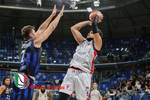Monaldi è glaciale, Rieti espugna Milano 71-66 nello scontro d’alta classifica