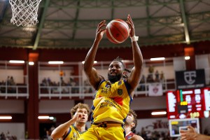 Zalgiris Kaunas eyeing Kruize Pinkins
