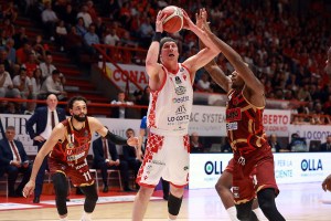 Estra Pistoia, contro l’Olimpia Milano senza Maverick Rowan. Okorn: “Le motivazioni vengono da sole”