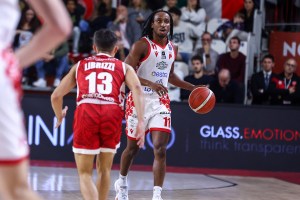 Pistoia Basket 2000, infortunio per Michael Forrest